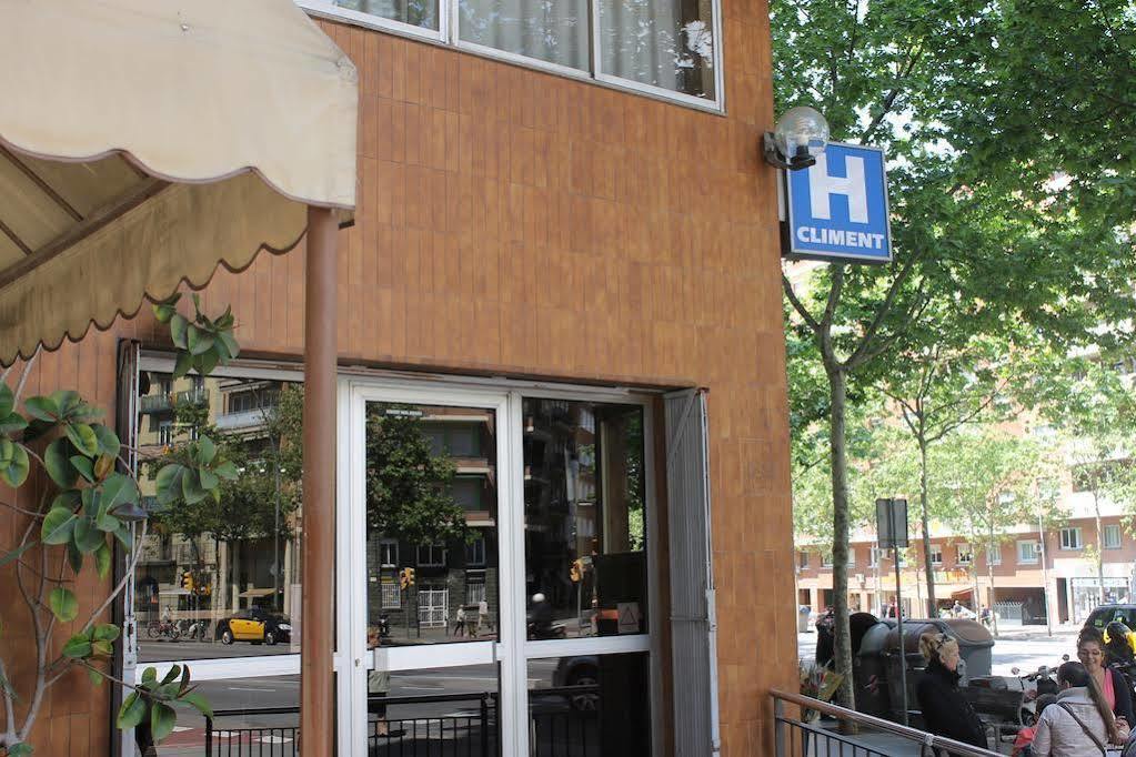 Hotel Climent Барселона Екстериор снимка