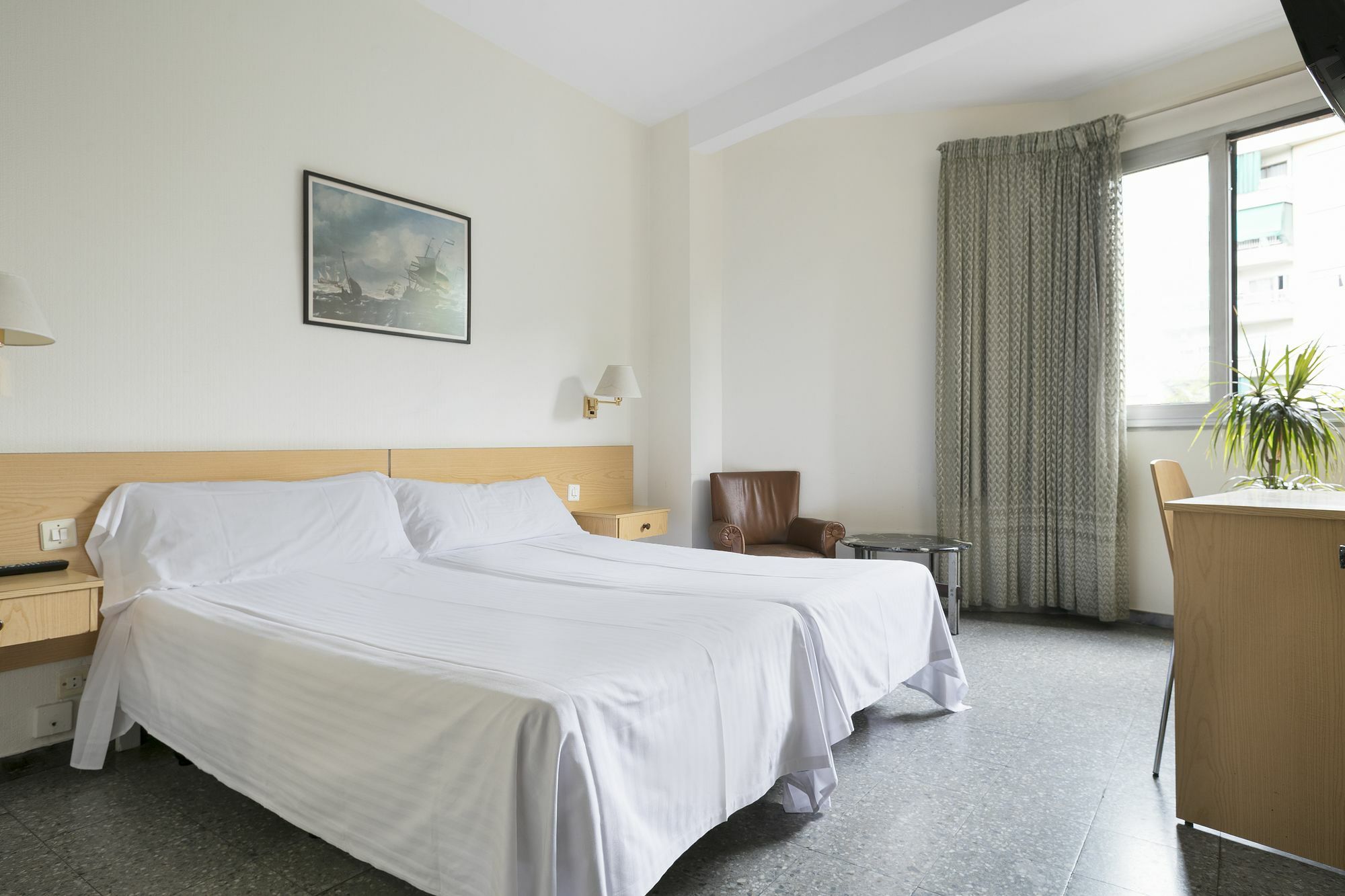 Hotel Climent Барселона Екстериор снимка